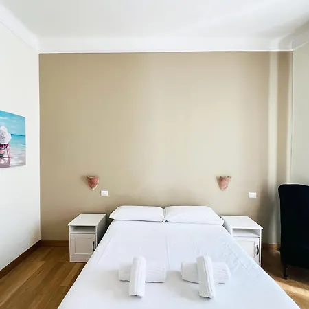 La Casa Di Benny E Mary Al Vaticano 4*